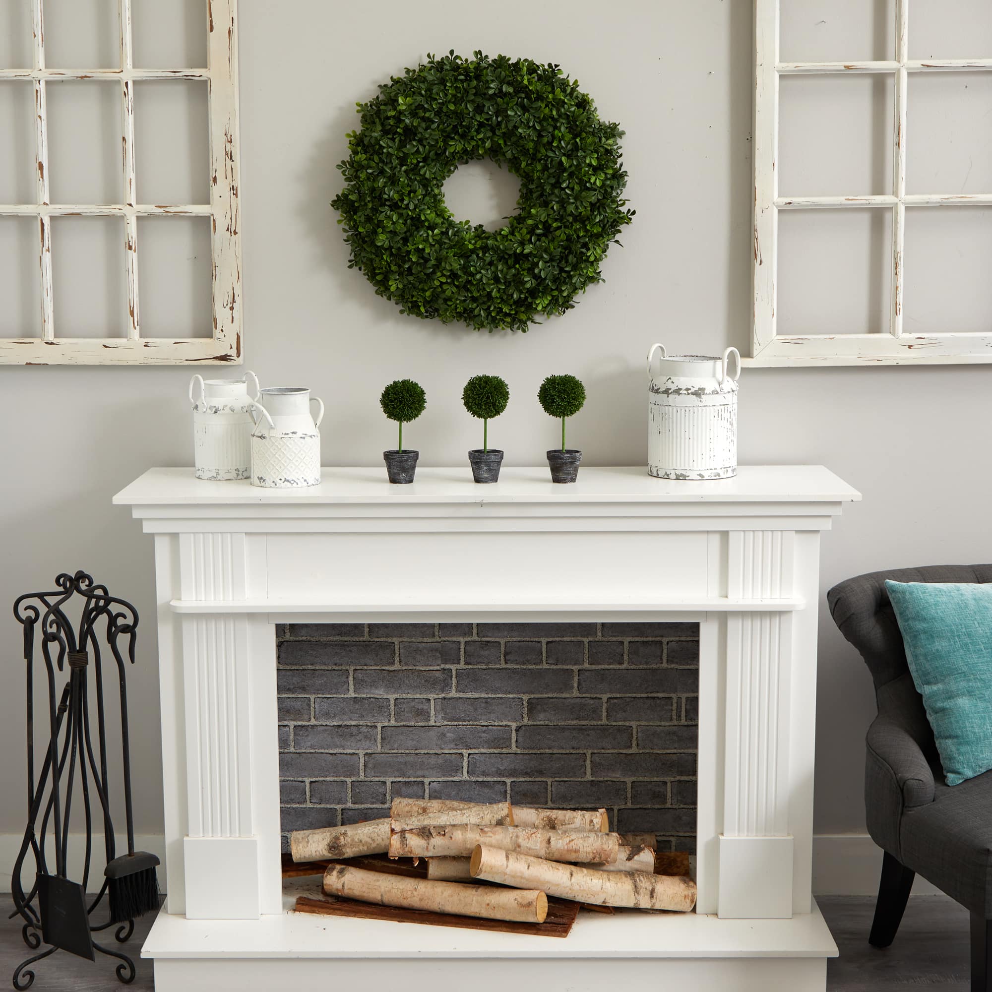 22” Boxwood Wreath